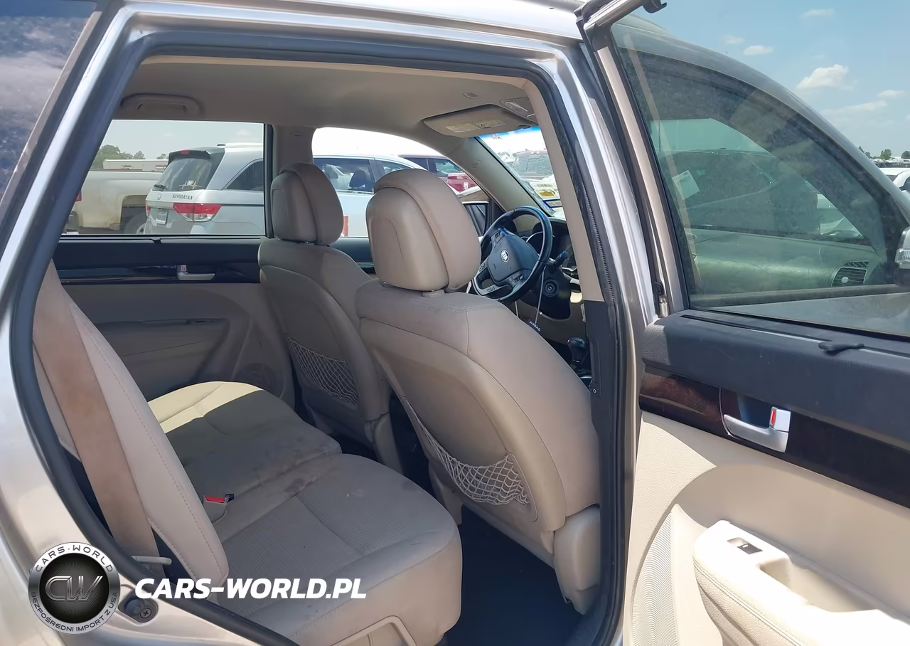 2015 Kia Sorento Lx V6 VIN:5XYKT4A75FG609431 - 8