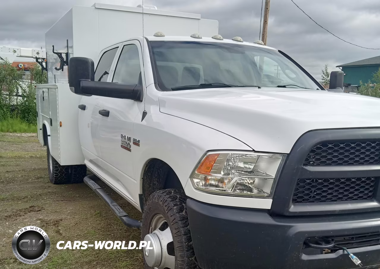 2015 Ram 3500 Chassis Tradesman-Slt-Laramie