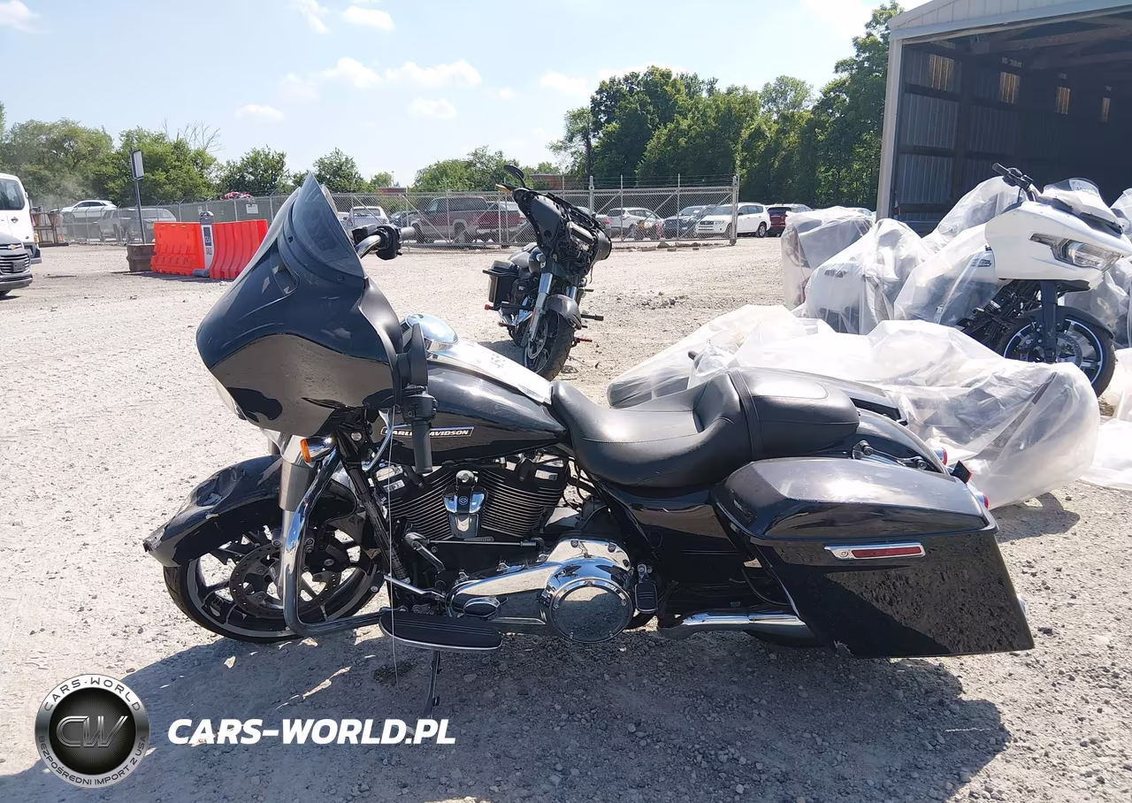 2023 Harley-Davidson Flhx VIN:1HD1KBC15PB663124 - 13