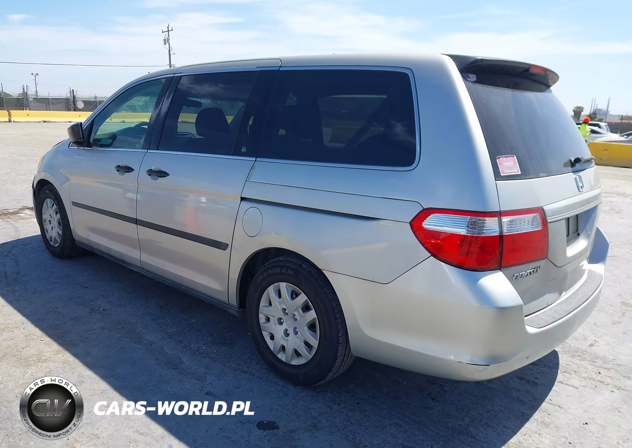 2006 Honda Odyssey Lx VIN:5FNRL38236B006763 - 3