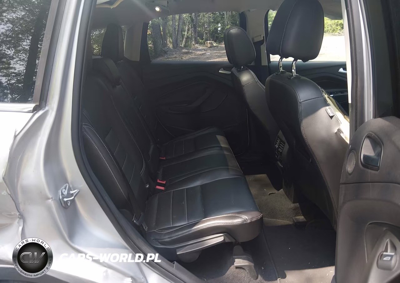 2016 Ford Escape Titanium VIN:1FMCU9J9XGUA42418 - 8