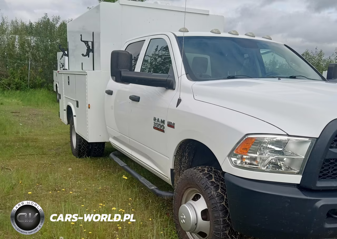 2015 Ram 3500 Chassis Tradesman-Slt-Laramie