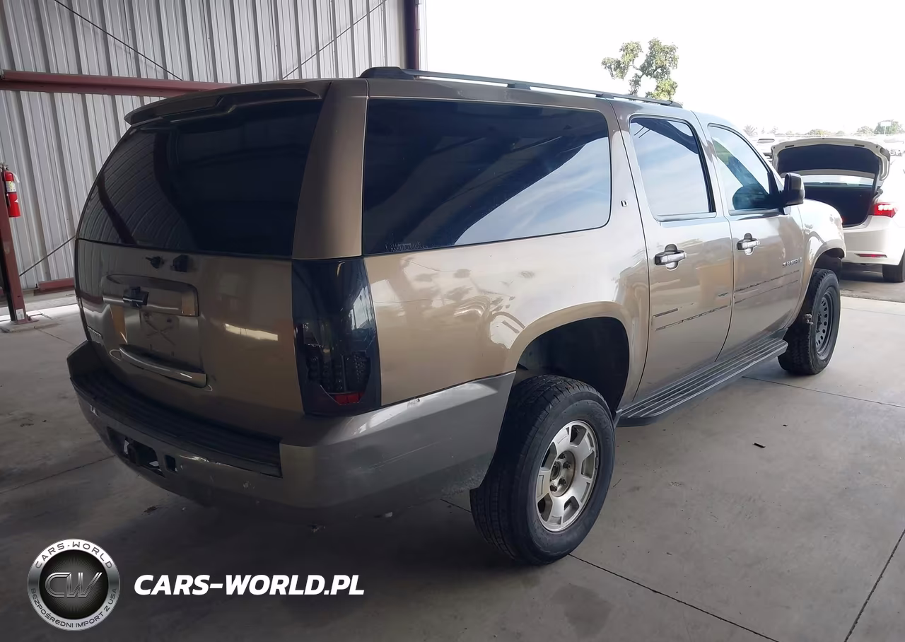 2007 Chevrolet Suburban 1500 Lt VIN:1GNFC16J57R190429 - 4