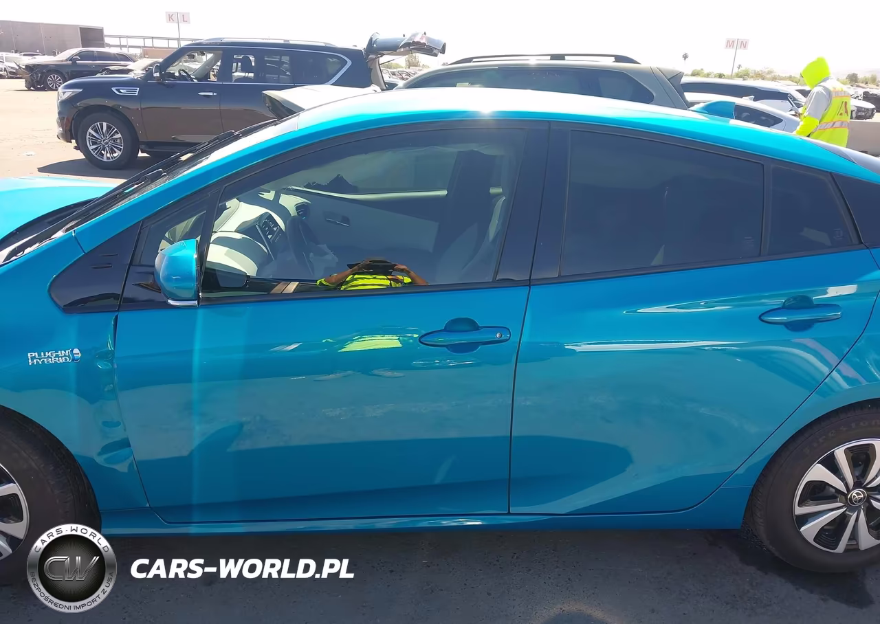 TOYOTA PRIUS PRIM VIN:JTDKARFP7K3112651 - 15