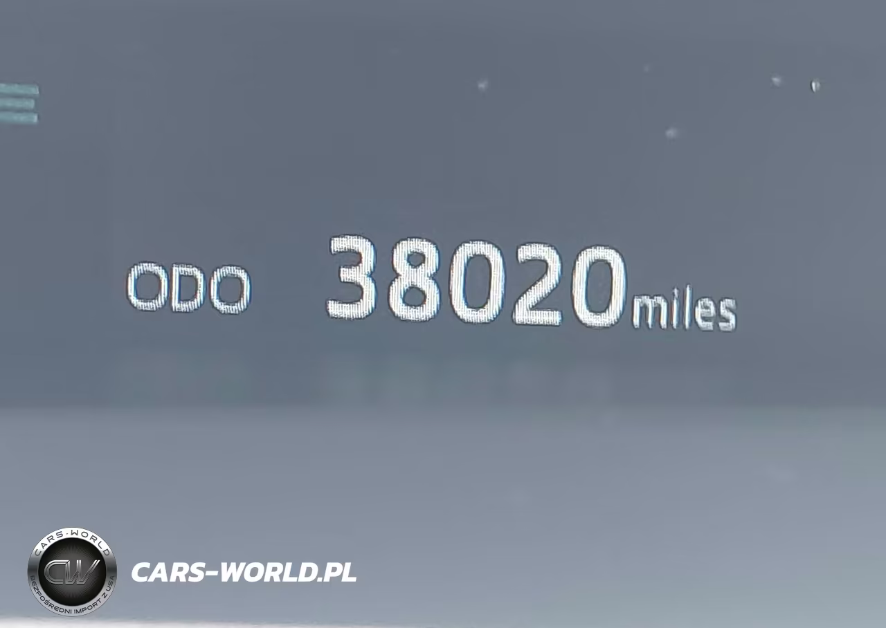 TOYOTA PRIUS PRIM VIN:JTDKARFP7K3112651 - 16