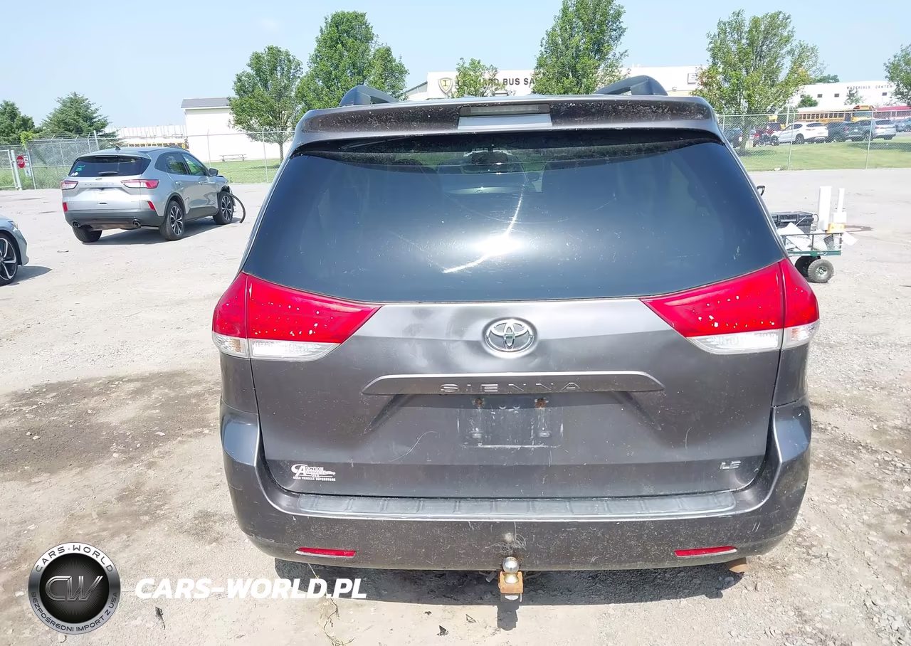 2012 Toyota Sienna Le V6 8 Passenger VIN:5TDKK3DC0CS183782 - 16