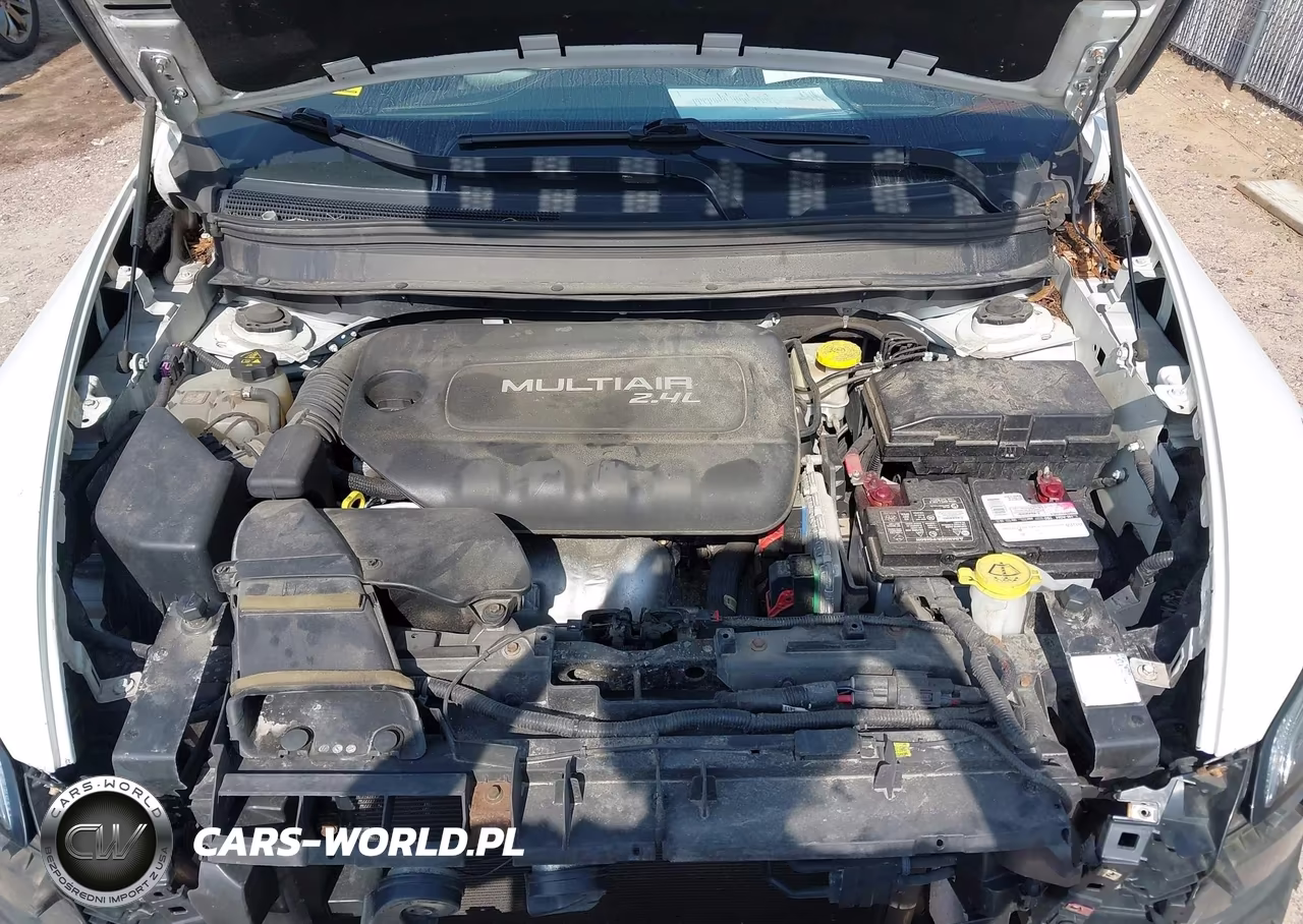 2015 Jeep Cherokee Limited VIN:1C4PJMDB0FW559701 - 10