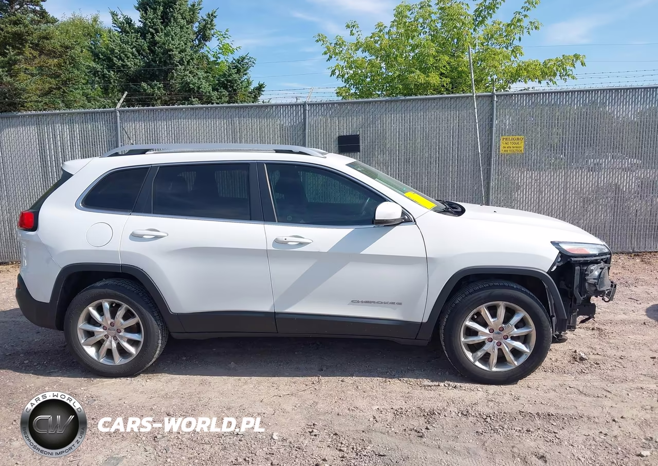 2015 Jeep Cherokee Limited VIN:1C4PJMDB0FW559701 - 13