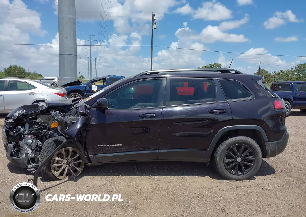 2021 Jeep Cherokee Latitude Lux 4X4 VIN:1C4PJMMX3MD149351 - 15