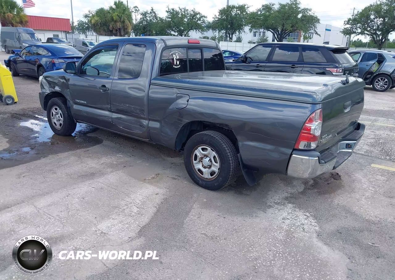 2013 Toyota Tacoma VIN:5TFTX4CN8DX027712 - 3