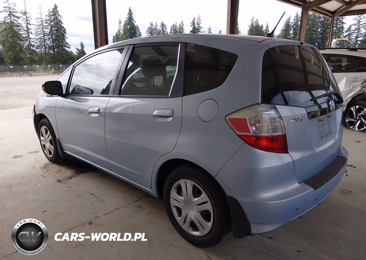 2010 Honda Fit VIN:JHMGE8H27AC033936 - 3