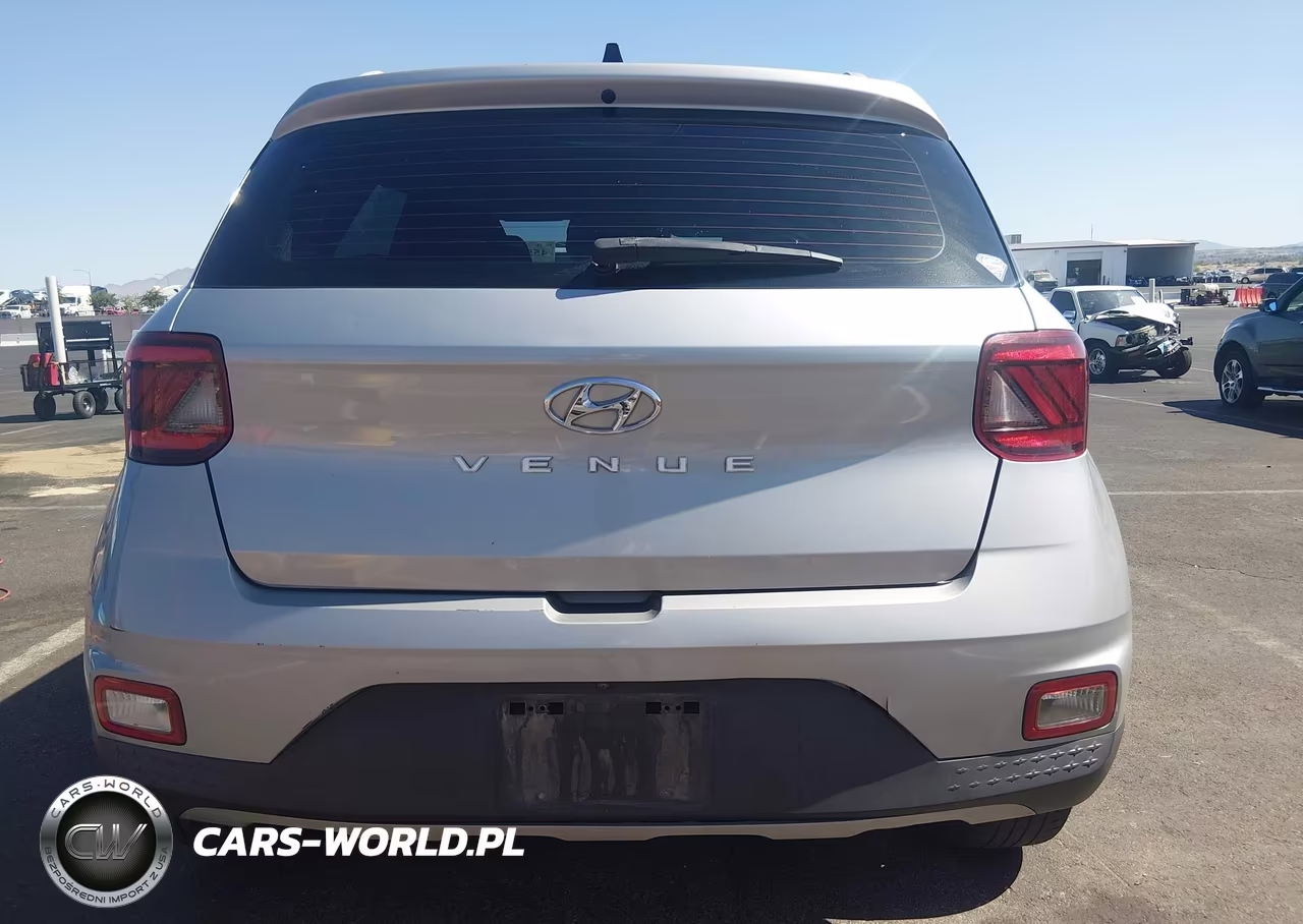 2021 Hyundai Venue Sel VIN:KMHRC8A3XMU072744 - 16
