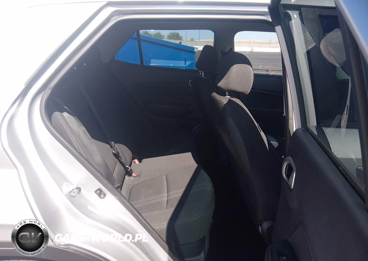 2021 Hyundai Venue Sel VIN:KMHRC8A3XMU072744 - 8