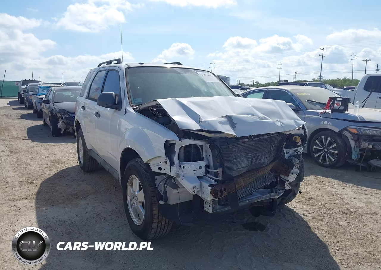 2012 Ford Escape Xlt VIN:1FMCU0D72CKA39010 - 13