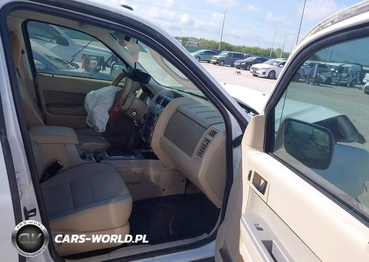 2012 Ford Escape Xlt VIN:1FMCU0D72CKA39010 - 5