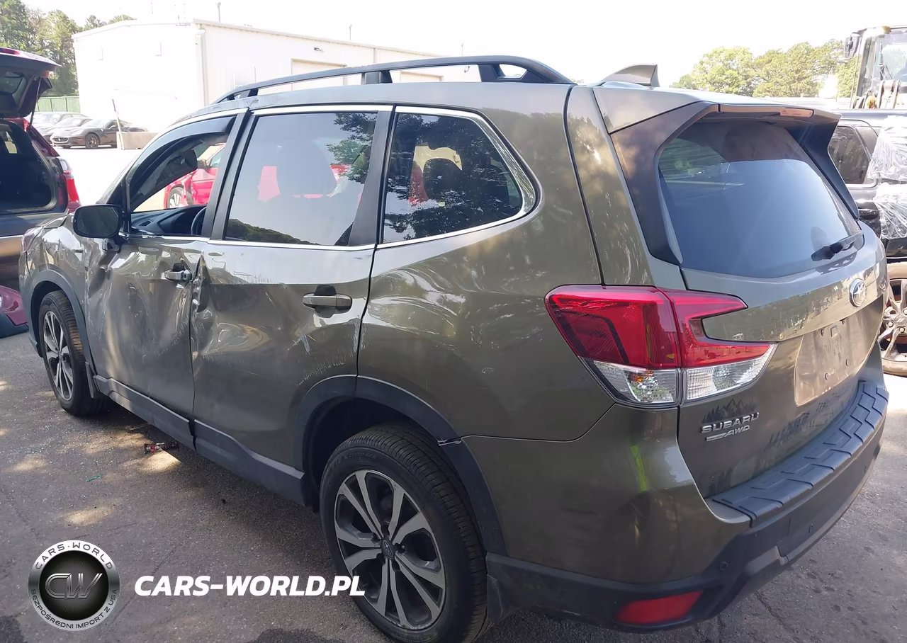 2022 Subaru Forester Limited VIN:JF2SKAPC2NH500390 - 3