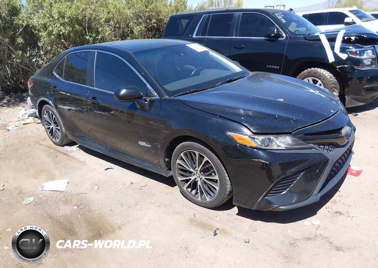2019 Toyota Camry Se – zdjęcie 1 z 15