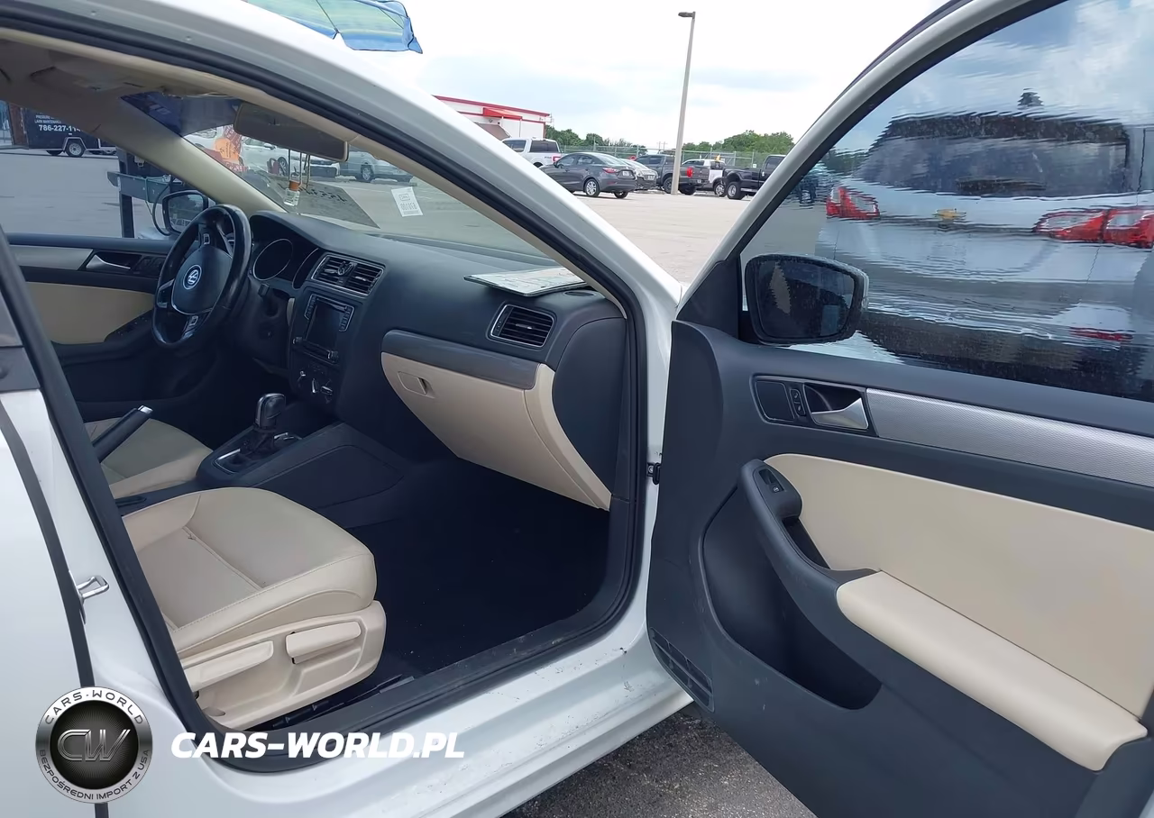 2017 Volkswagen Jetta 1.4T Se VIN:3VWDB7AJ7HM393951 - 5