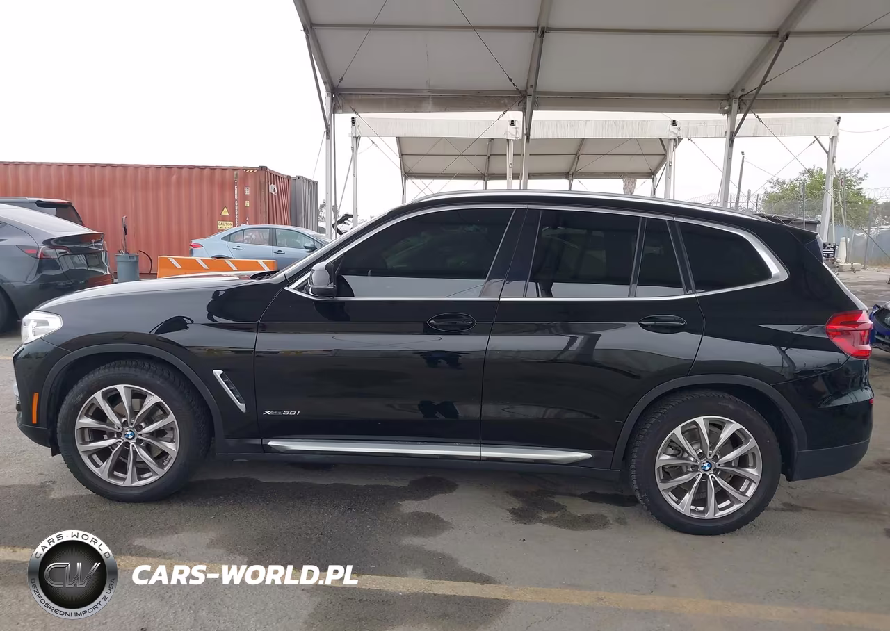 2018 BMW X3 xDrive30I VIN:5UXTR9C58JLD61606 - 14