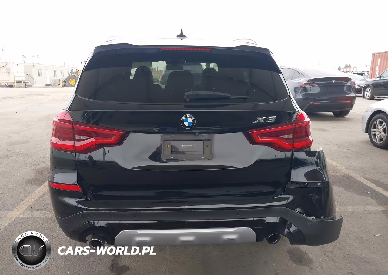2018 BMW X3 xDrive30I VIN:5UXTR9C58JLD61606 - 16