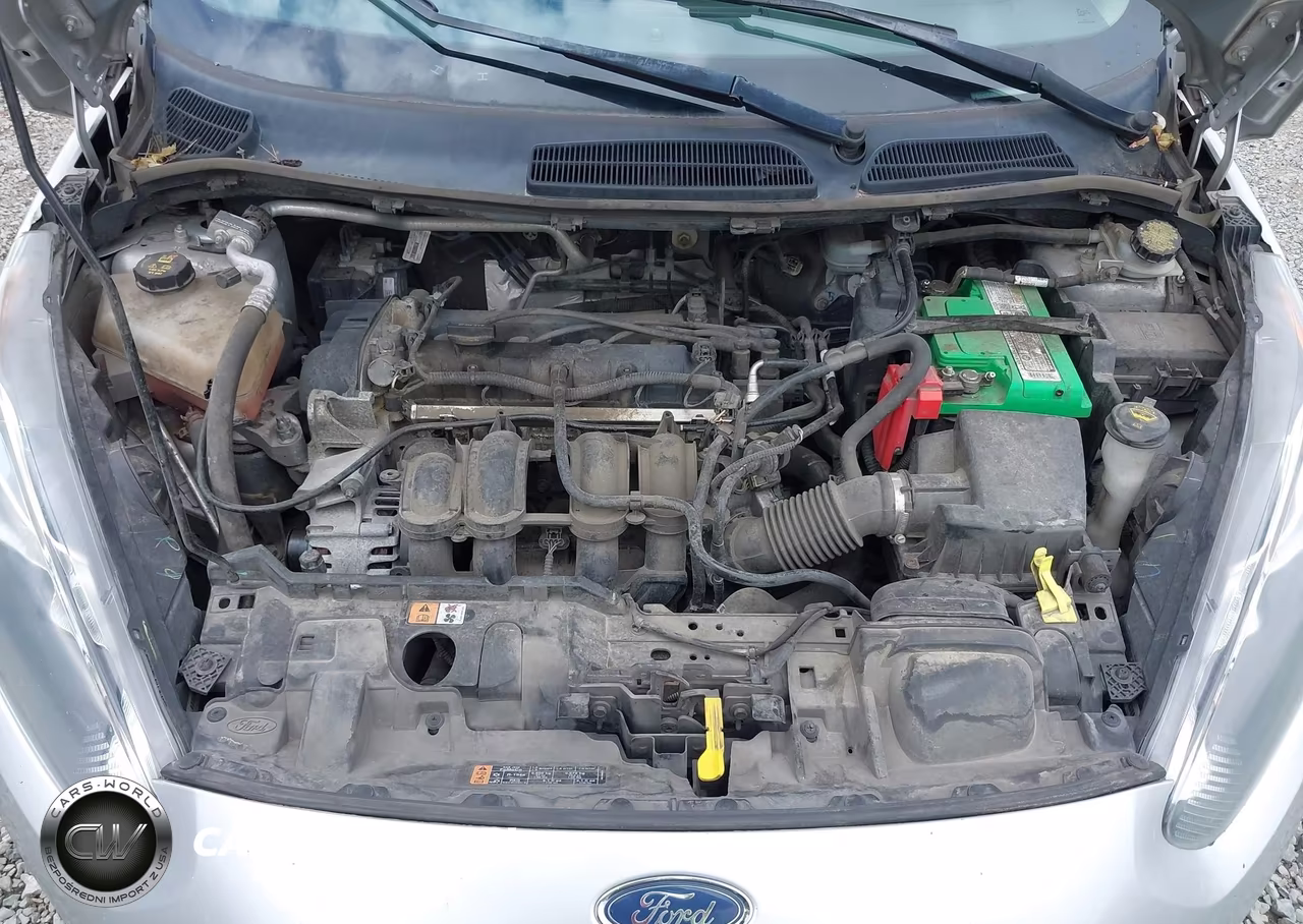 2018 Ford Fiesta S VIN:3FADP4TJ2JM132741 - 10