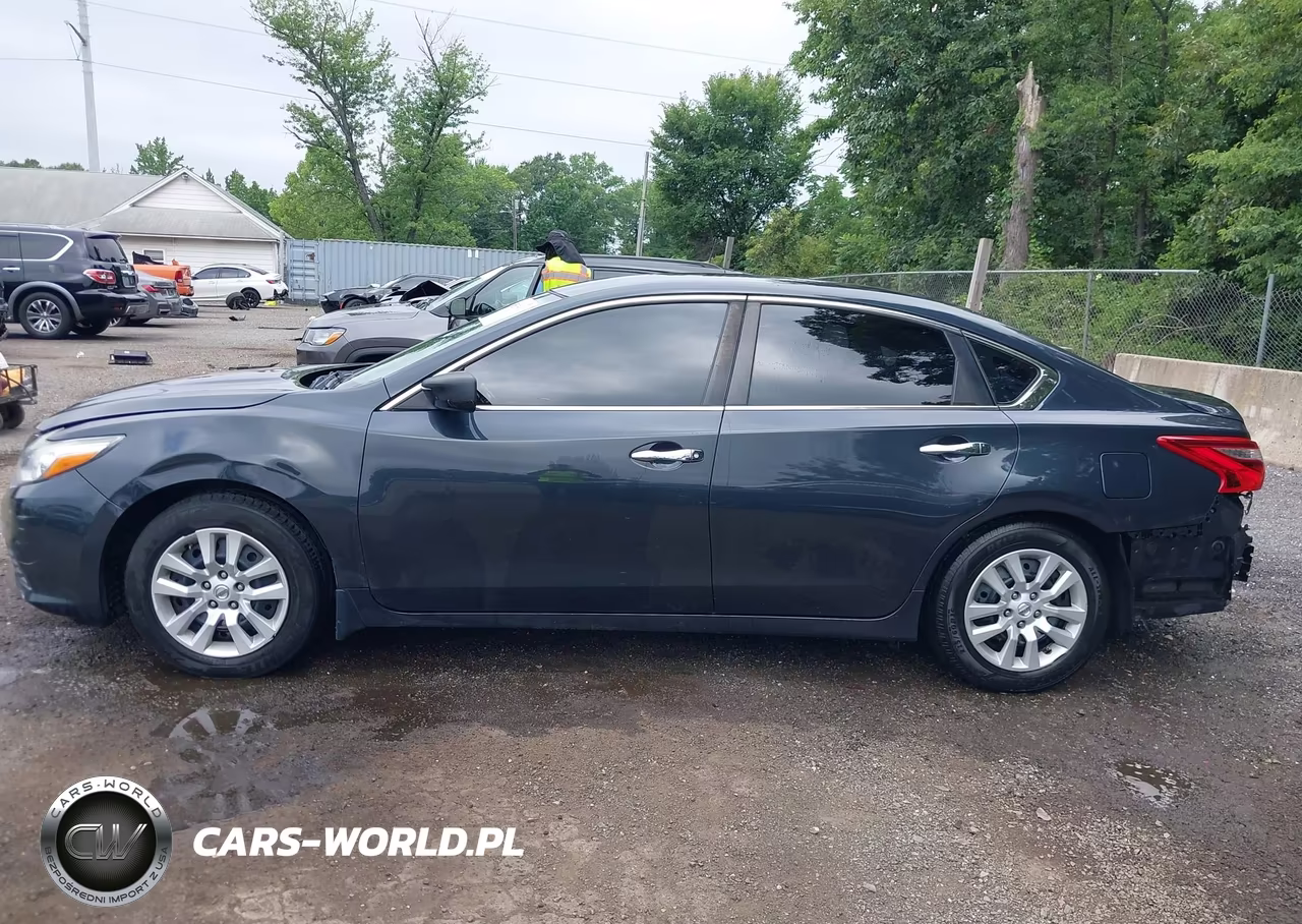 2017 Nissan Altima 2.5 S VIN:1N4AL3AP3HN324492 - 14