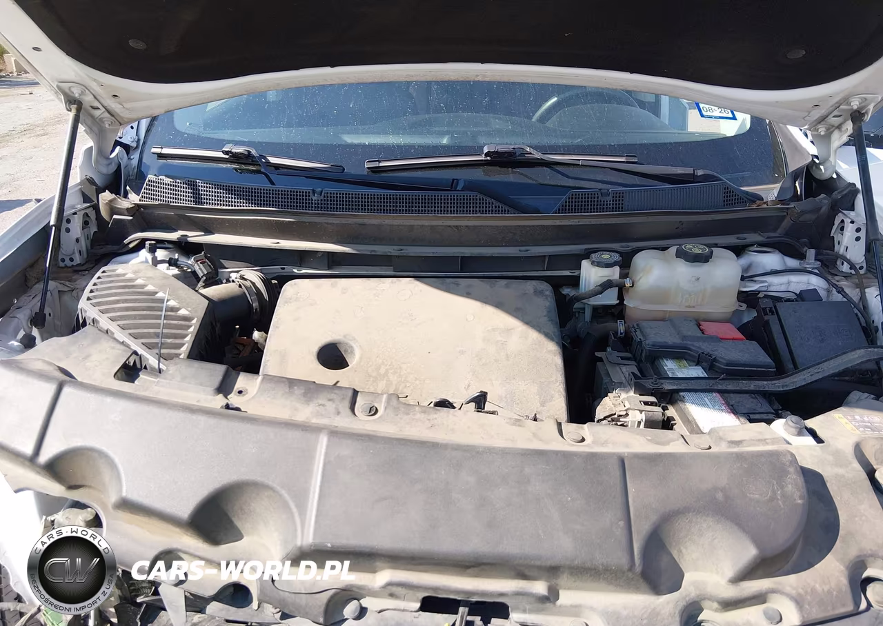 2019 Chevrolet Traverse Ls VIN:1GNERFKW1KJ188824 - 10