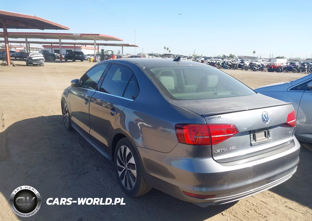 2016 Volkswagen Jetta Hybrid Sel Premium VIN:3VW637AJ0GM419570 - 3