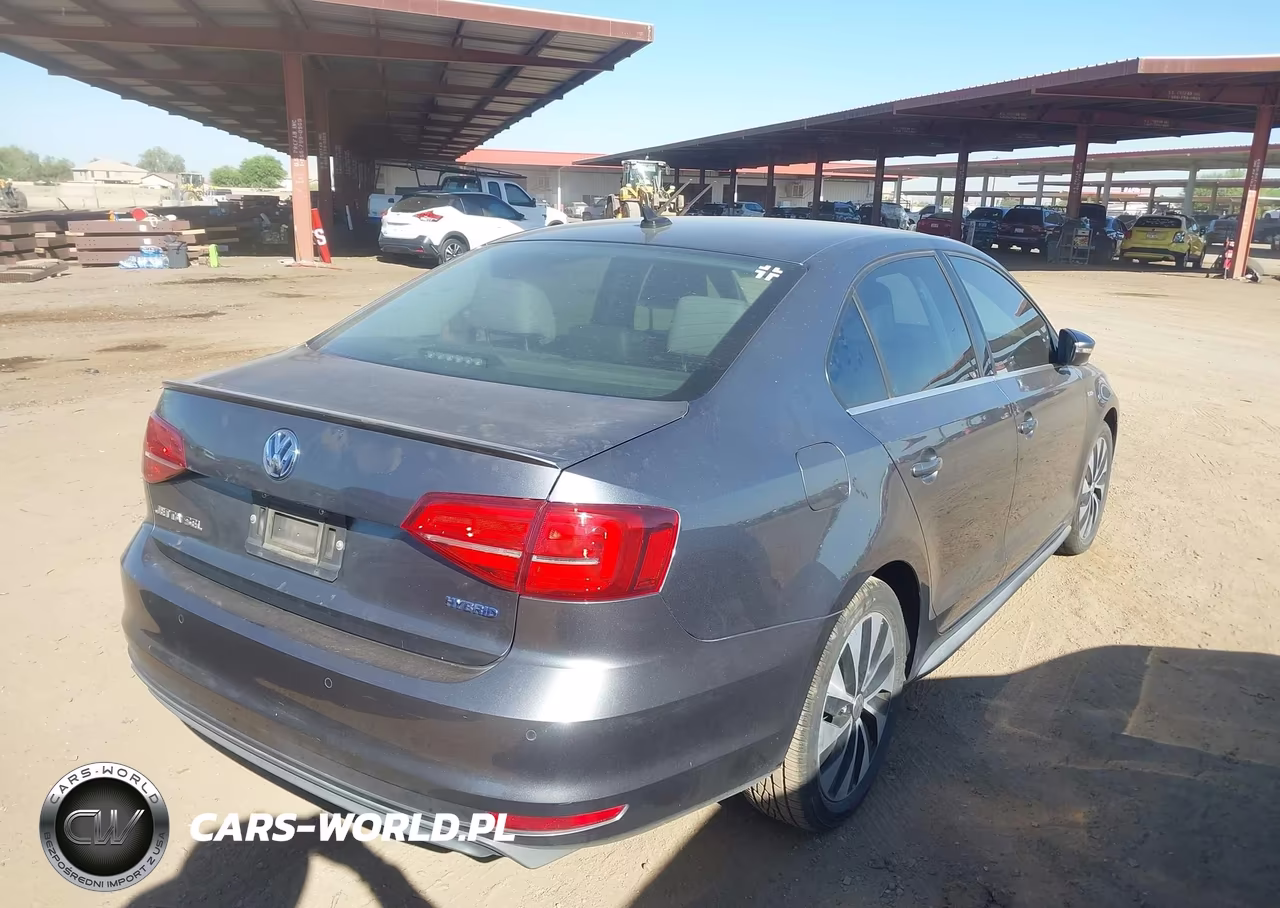 2016 Volkswagen Jetta Hybrid Sel Premium VIN:3VW637AJ0GM419570 - 4