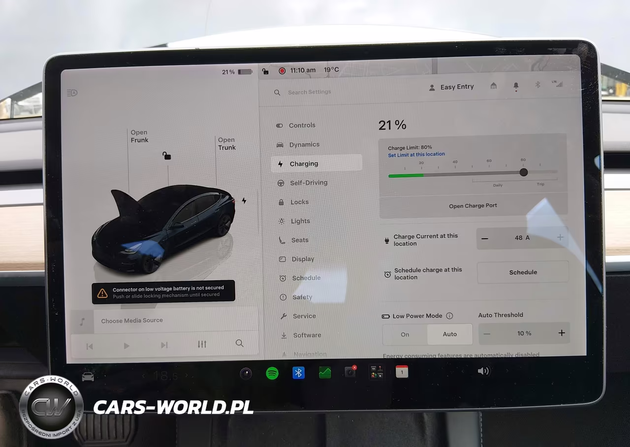 2022 Tesla Model 3 Long Range Dual Motor All-Wheel Drive VIN:5YJ3E1EB2NF174420 - 17