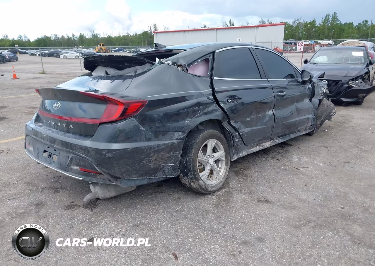 2022 Hyundai Sonata Se VIN:5NPEG4JA2NH143655 - 4