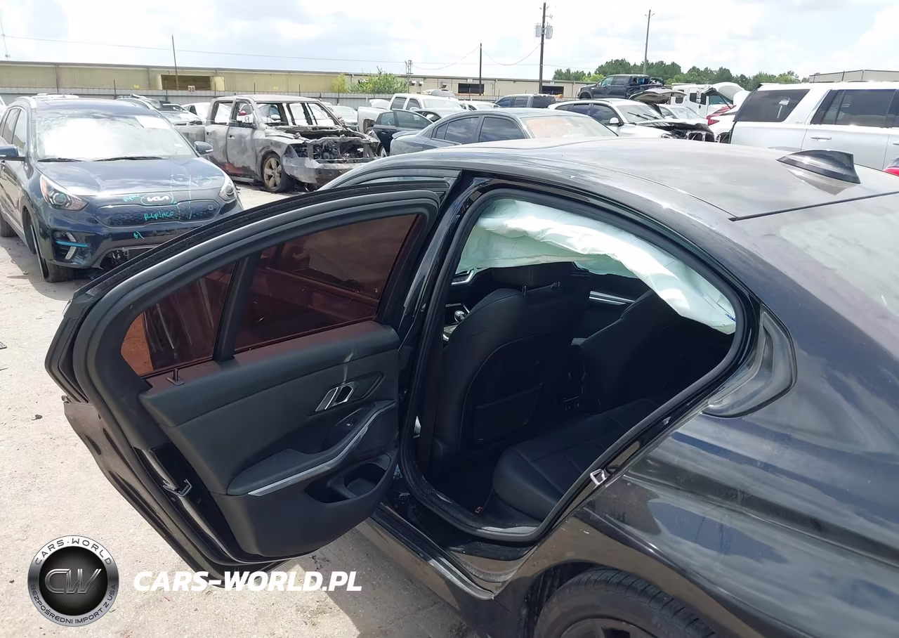 2019 BMW 330I VIN:WBA5R1C50KAK11427 - 8