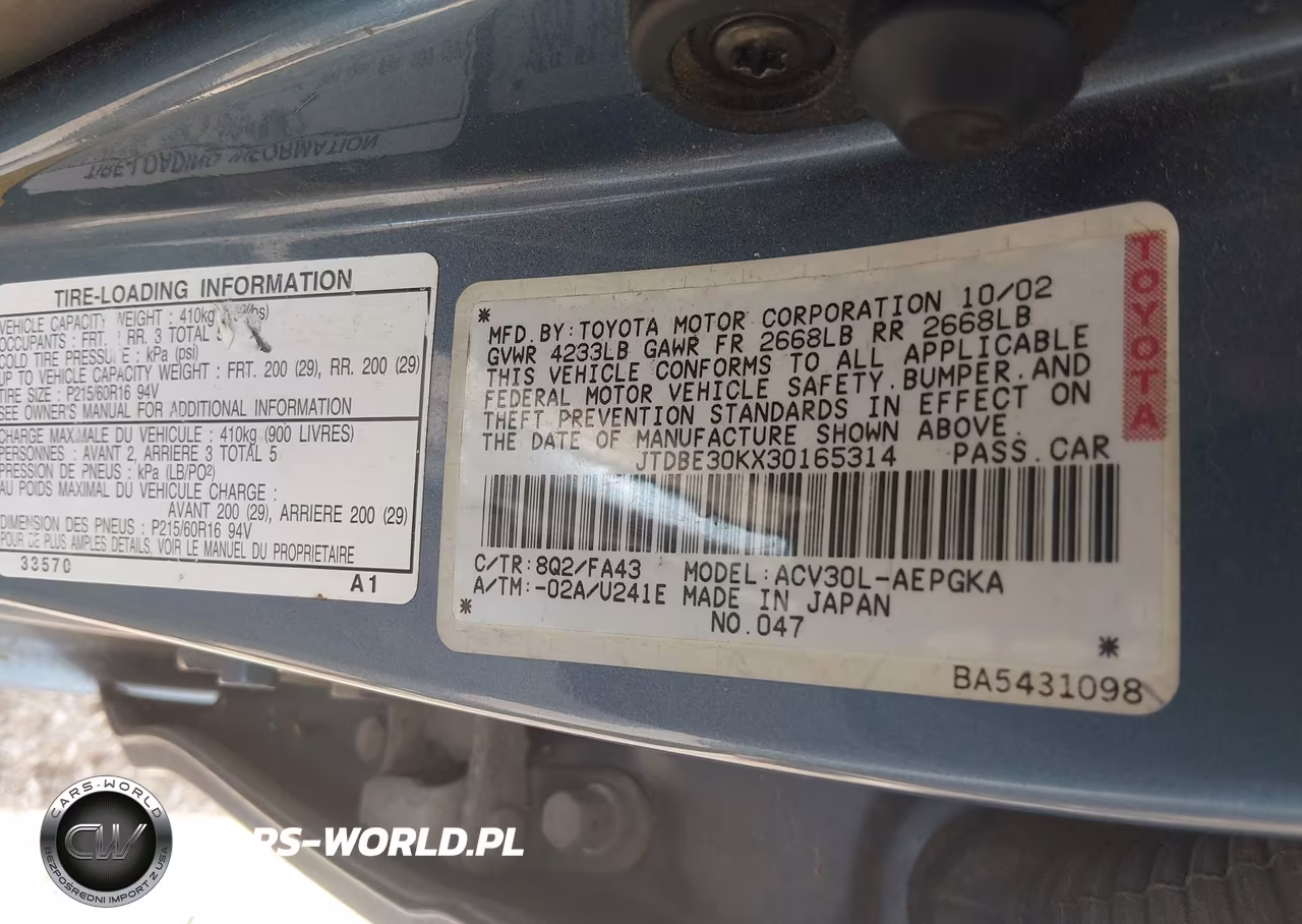2003 Toyota Camry Xle VIN:JTDBE30KX30165314 - 9
