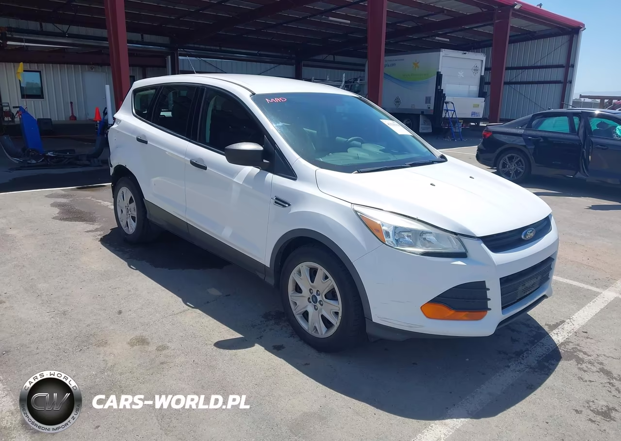 2015 Ford Escape S – zdjęcie 1 z 16