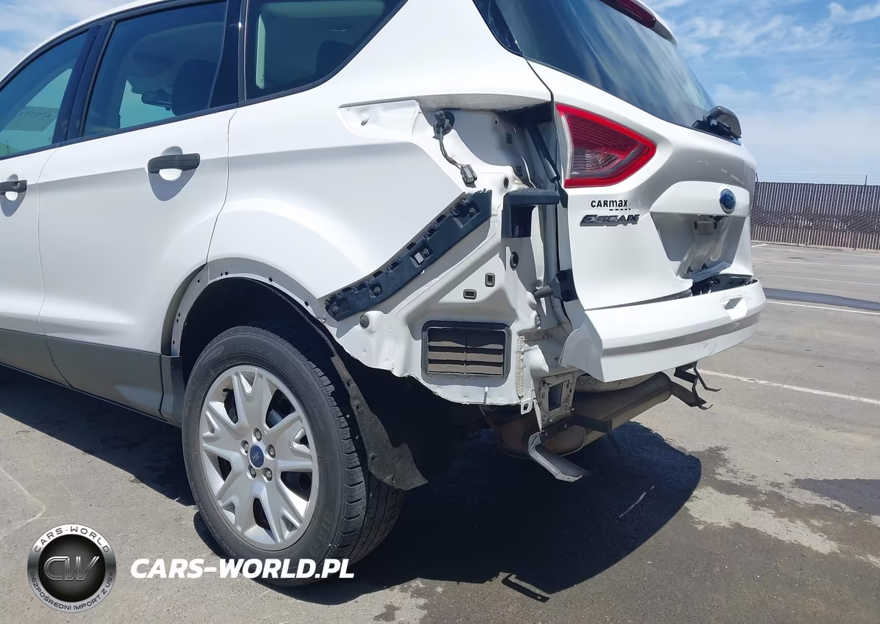 2015 Ford Escape S VIN:1FMCU0F76FUB95718 - 13