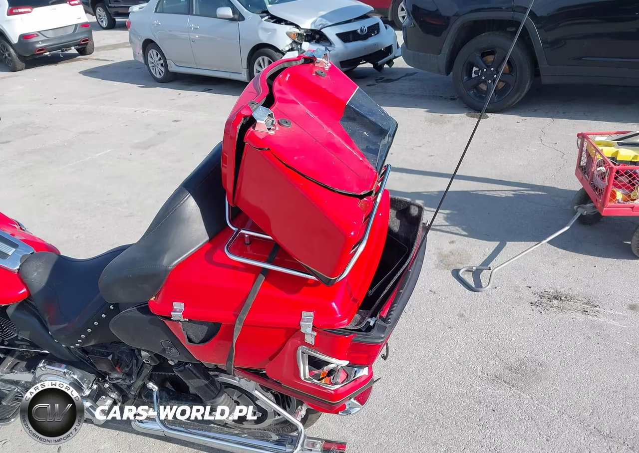 2010 Harley-Davidson Flhtk VIN:1HD1KEM15AB665267 - 17