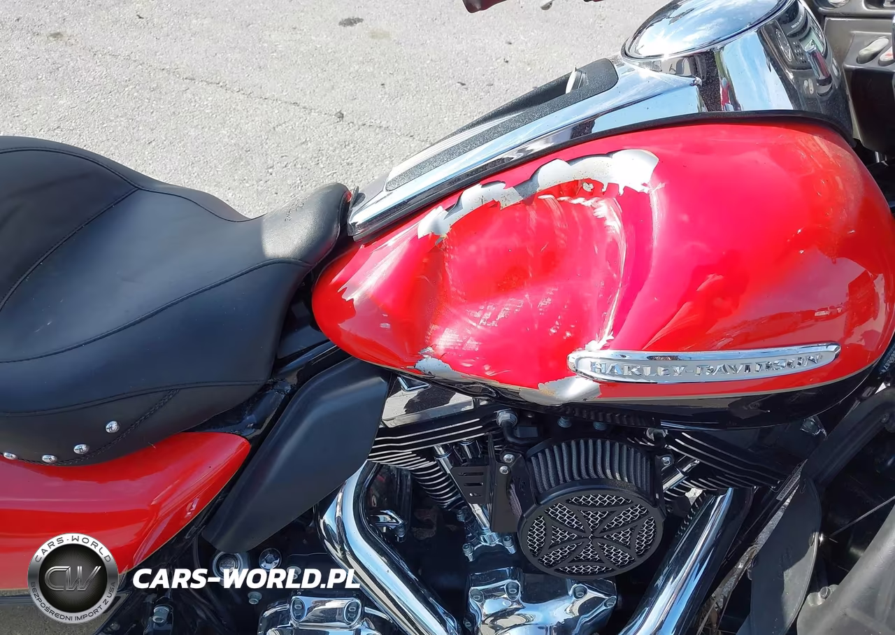 2010 Harley-Davidson Flhtk VIN:1HD1KEM15AB665267 - 18