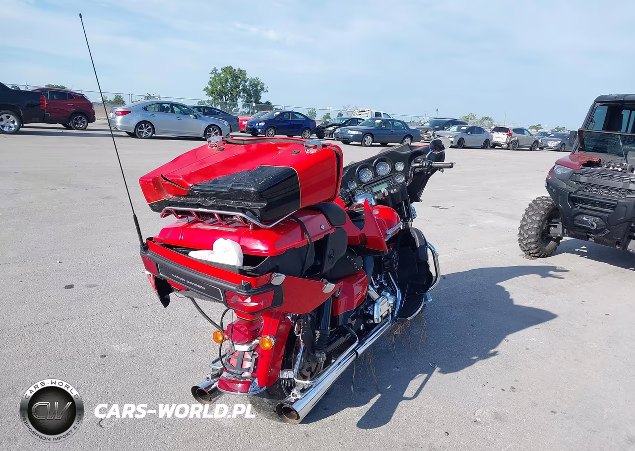 2010 Harley-Davidson Flhtk VIN:1HD1KEM15AB665267 - 4