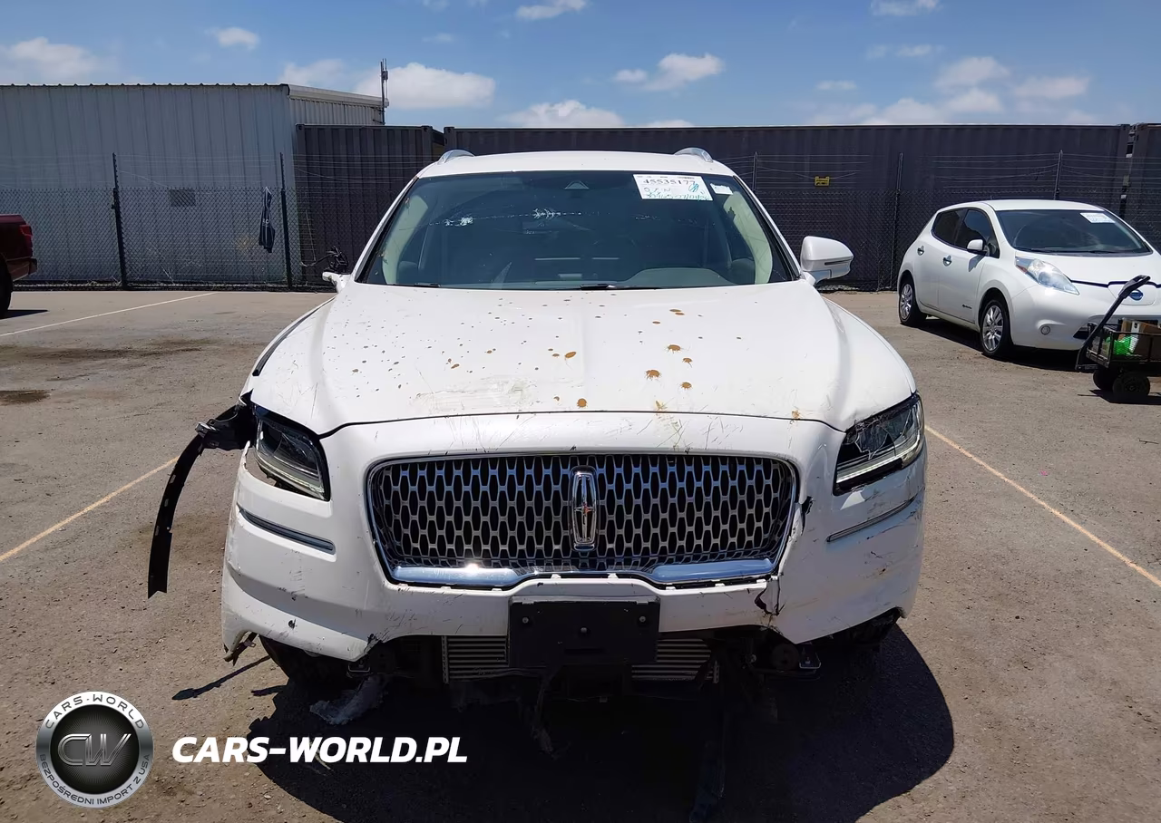 2023 Lincoln Nautilus Standard VIN:2LMPJ6J91PBL06063 - 13
