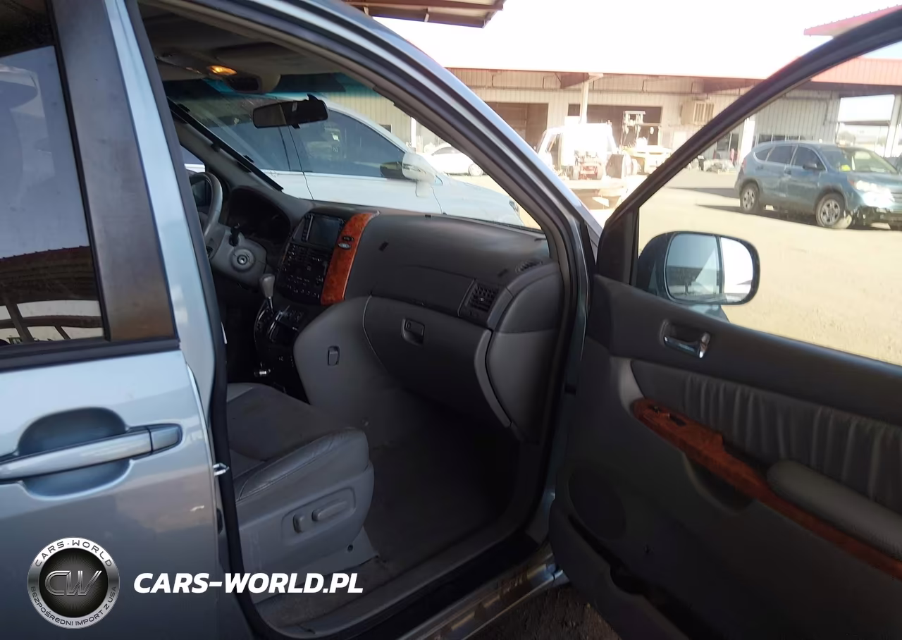 2010 Toyota Sienna Xle VIN:5TDYK4CCXAS313016 - 5