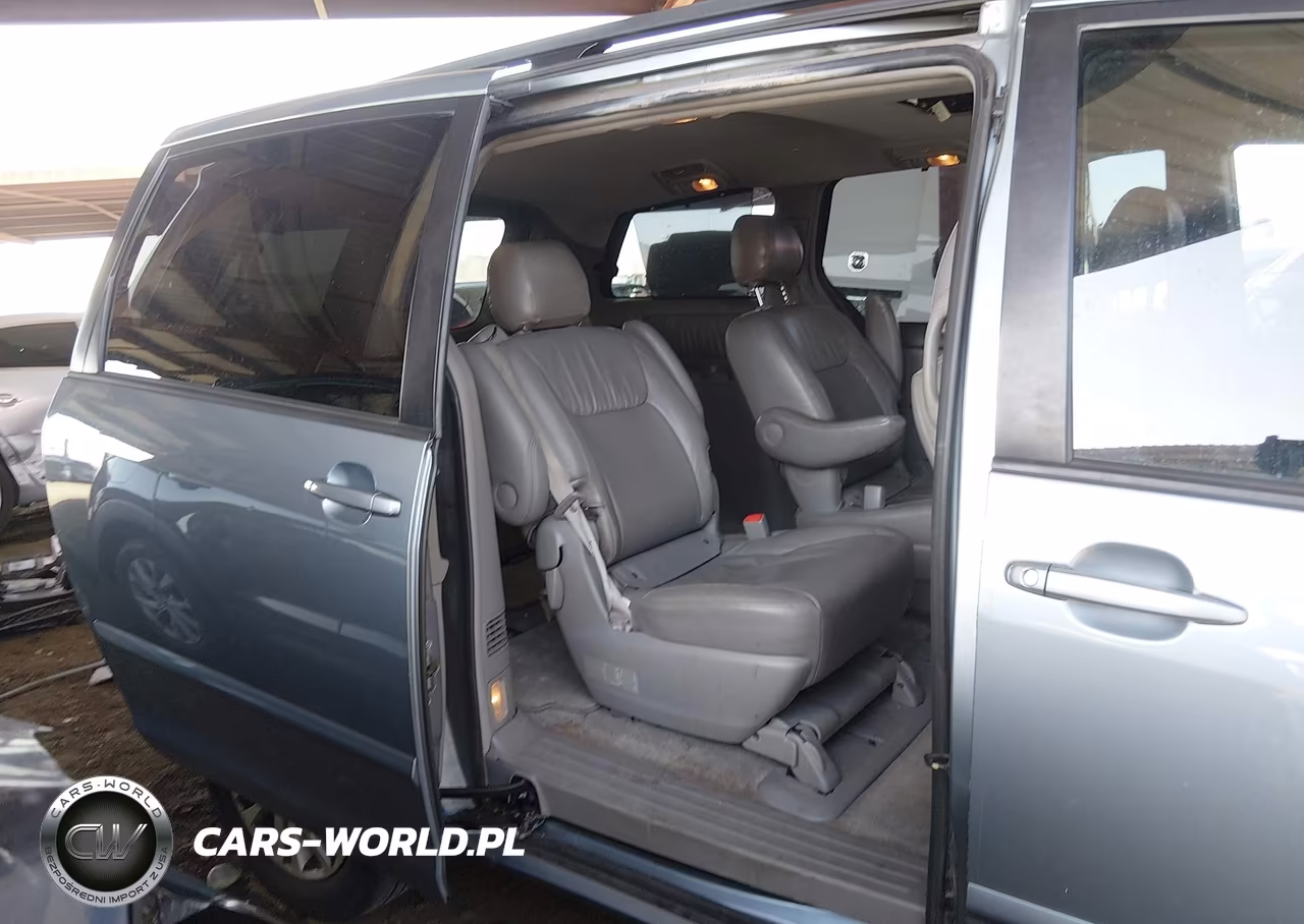2010 Toyota Sienna Xle VIN:5TDYK4CCXAS313016 - 8