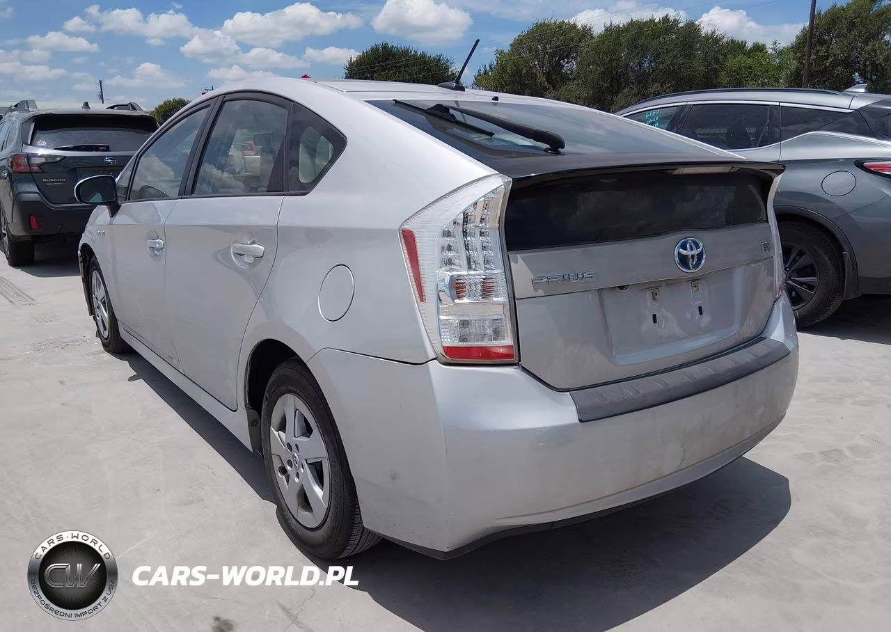 2010 Toyota Prius Iii VIN:JTDKN3DU5A0043081 - 3