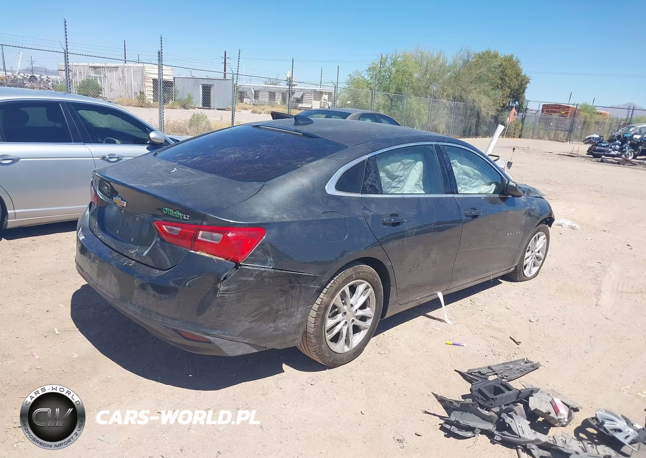 2017 Chevrolet Malibu 1Lt VIN:1G1ZE5ST0HF172818 - 4