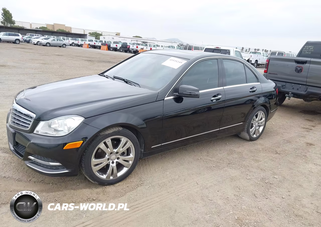2013 Mercedes-Benz C 250 Luxury VIN:WDDGF4HB1DR277807 - 2