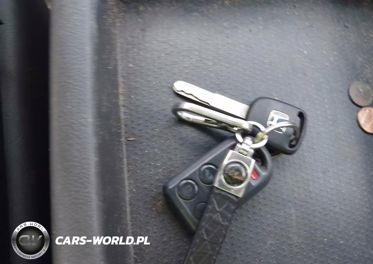 2008 Honda Odyssey Touring VIN:5FNRL38958B011382 - 11