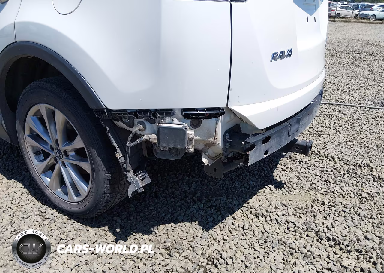 2016 Toyota Rav4 Hybrid Limited VIN:JTMDJREV7GD040005 - 18