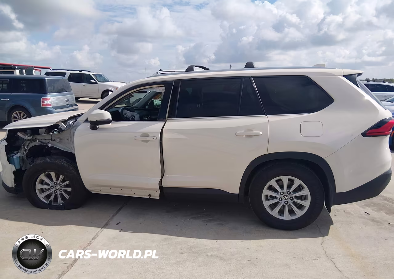 2024 Toyota Grand Highlander Xle VIN:5TDAAAB5XRS054190 - 14