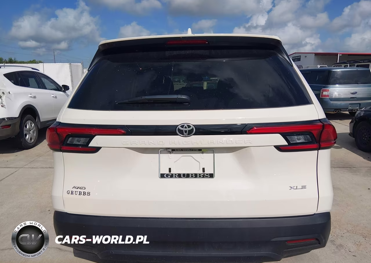 2024 Toyota Grand Highlander Xle VIN:5TDAAAB5XRS054190 - 16