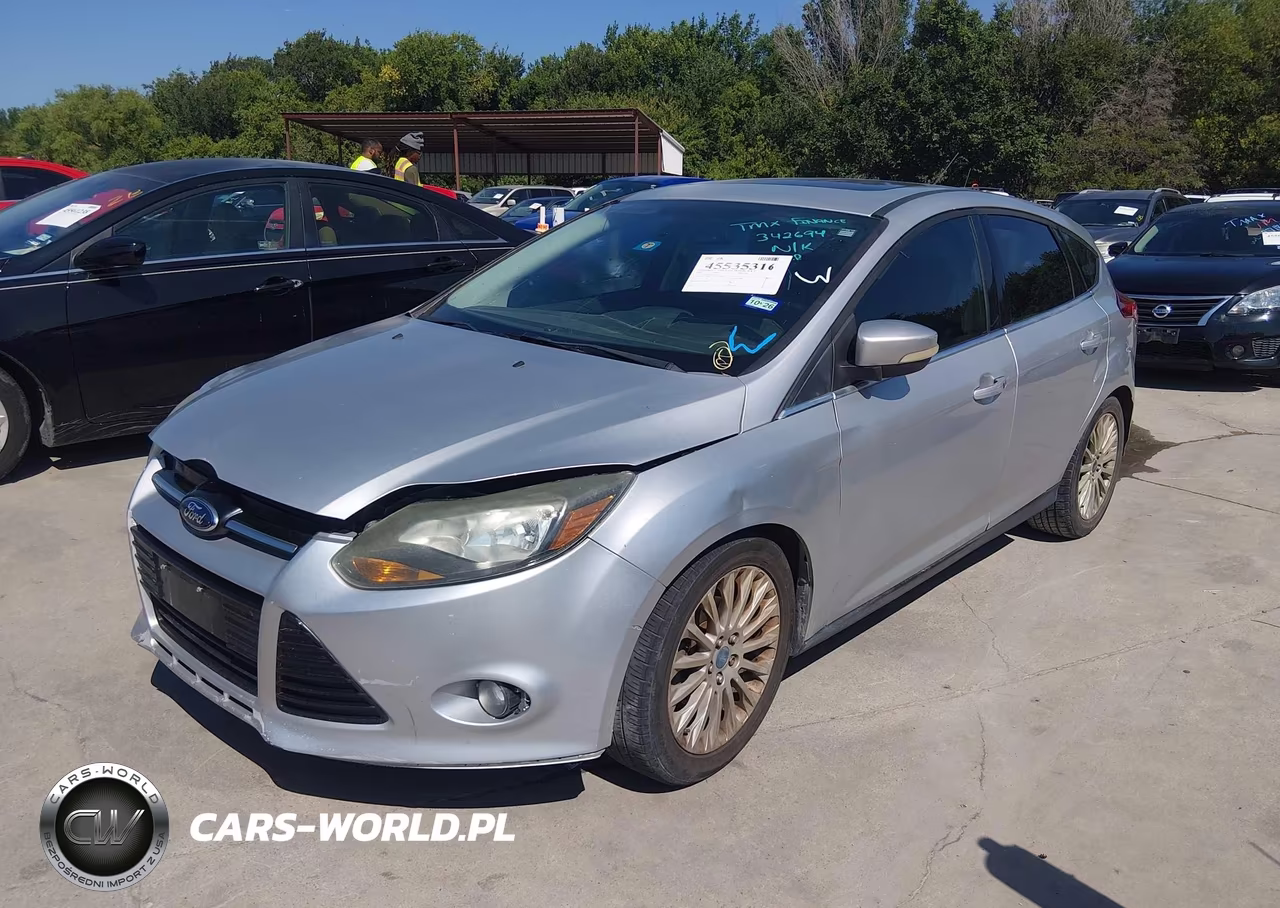 2012 Ford Focus Titanium VIN:1FAHP3N29CL342694 - 2