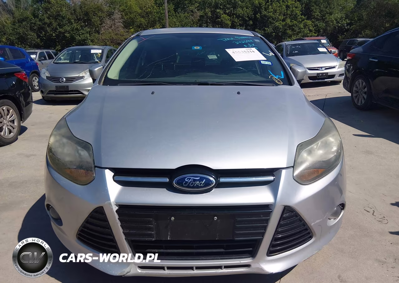 2012 Ford Focus Titanium VIN:1FAHP3N29CL342694 - 6